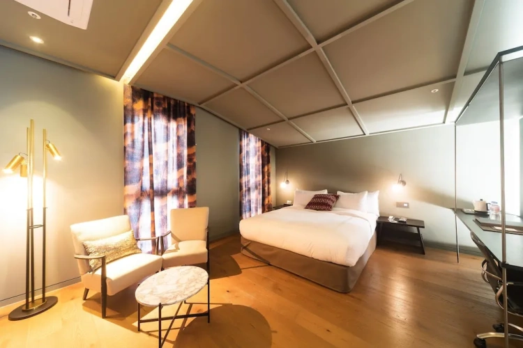 Deluxe room