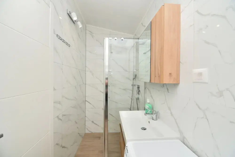 Apartments Ester