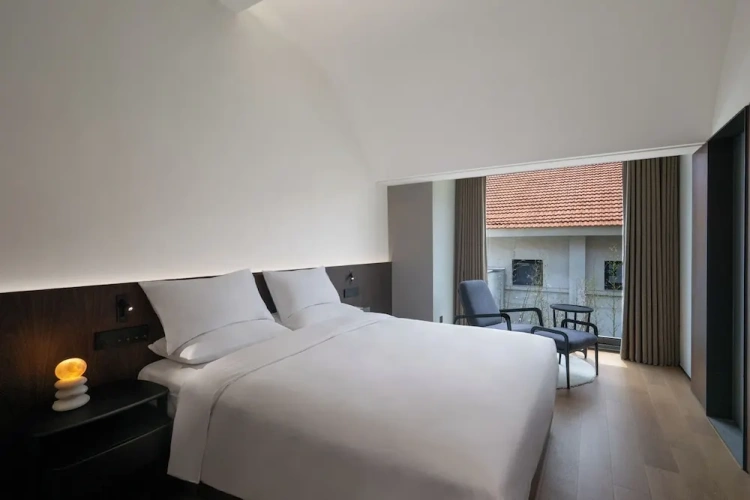 Classic room