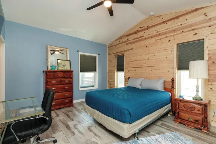 Delightful 3 Bedroom Pets