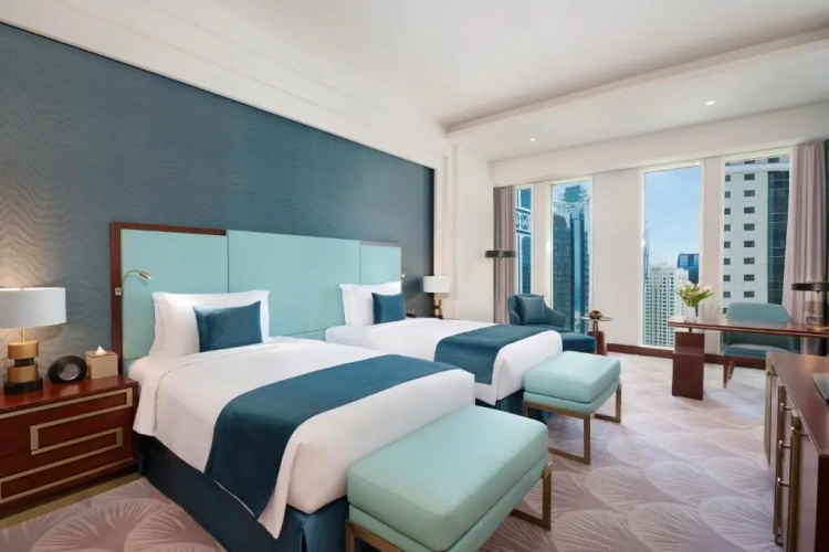 Superior Twin room with city view
