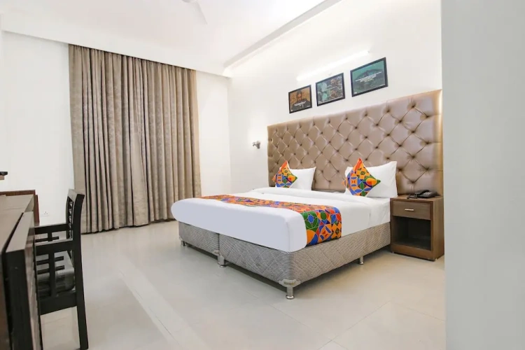 Premium room