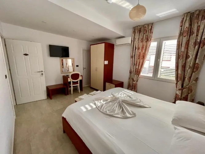 Standard Double room with view