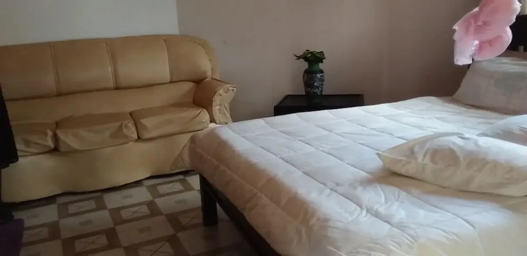 Single Cottage