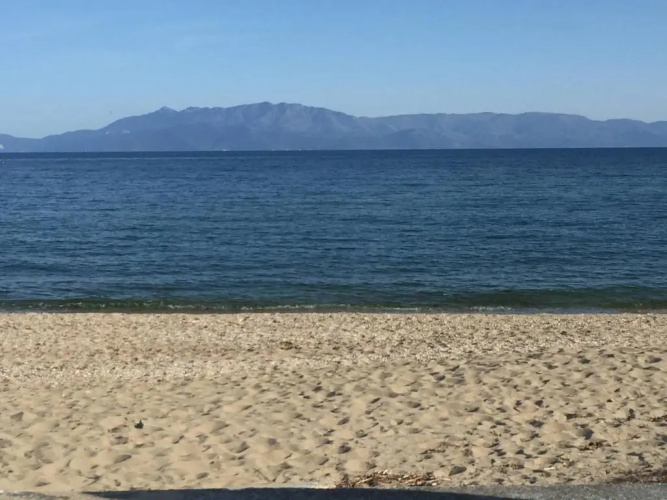 sand and sea 3