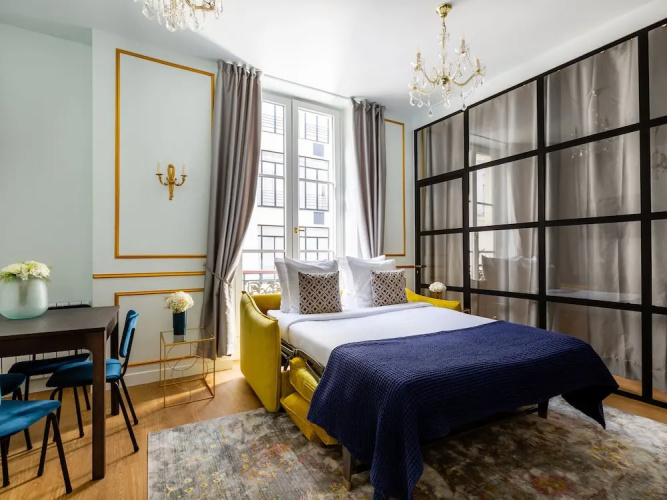 Luxury 2 Bedroom 2 Bathroom - Louvre