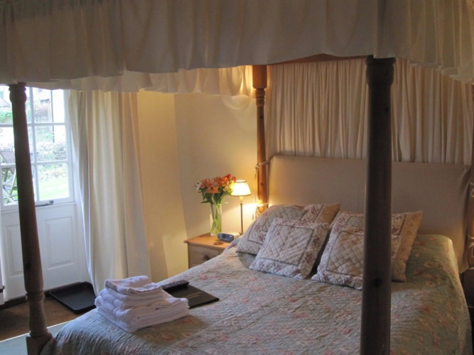 Guiting Guest House