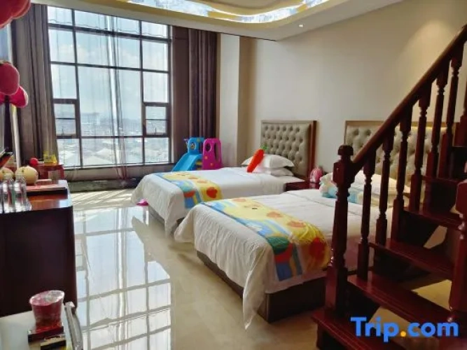 Double Family Duplex Suite