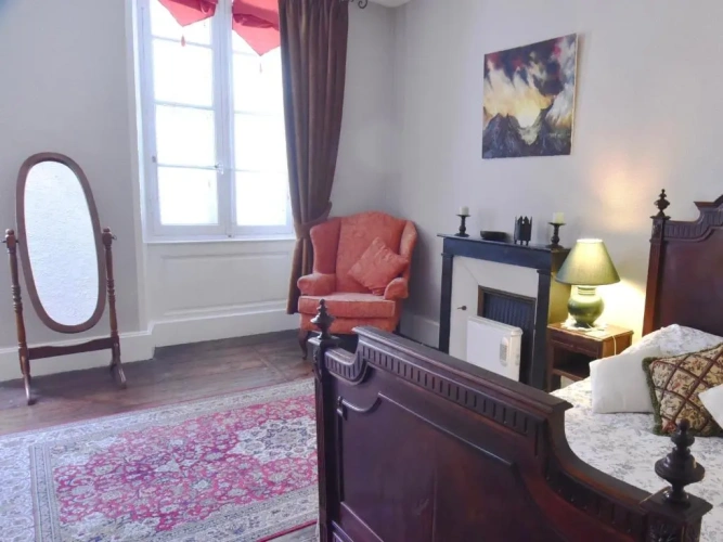 Standard Family room