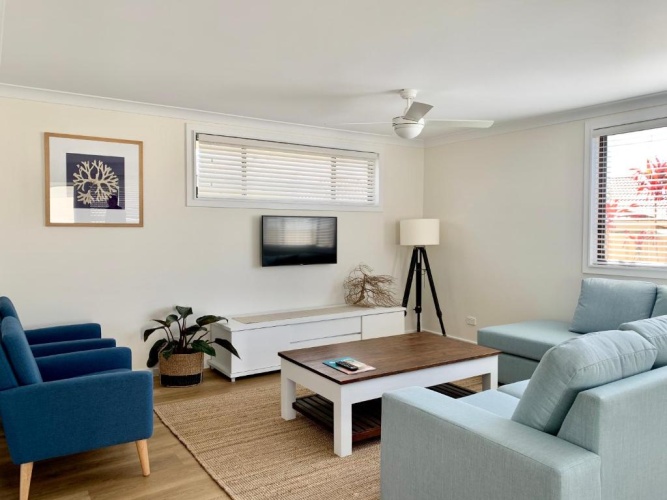 2 Bedrooms Standard Family room