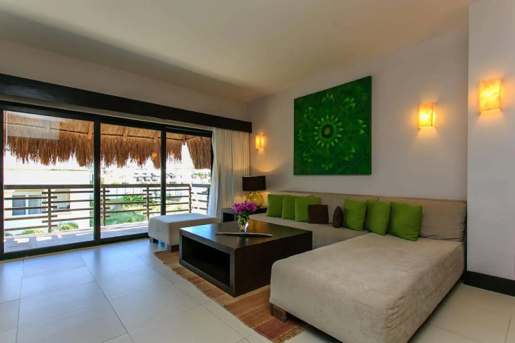 Aldea Thai by Stella Rentals