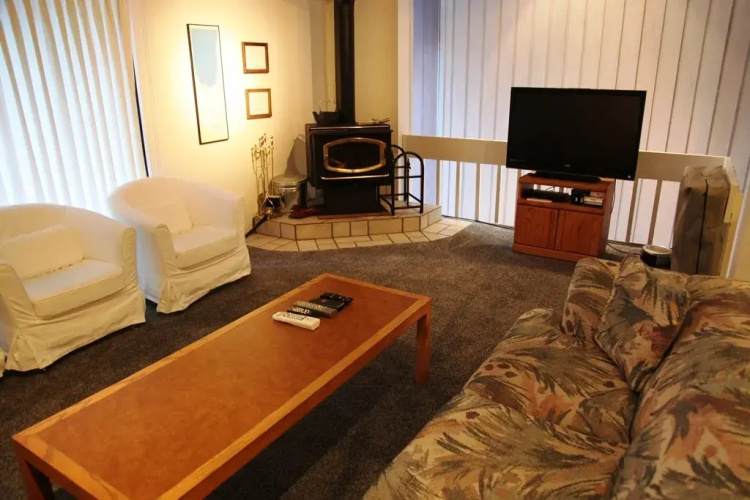 Mammoth West #116 Condo