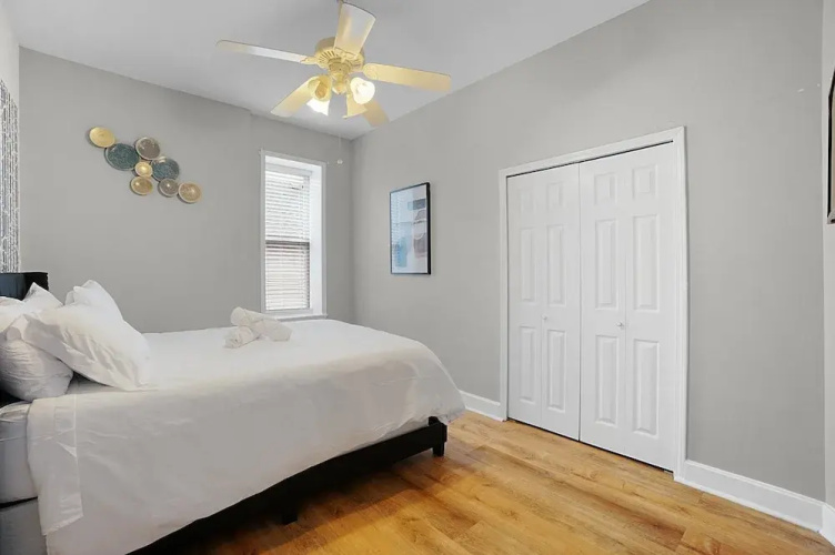 Spacious 3-Bedroom with King Bed