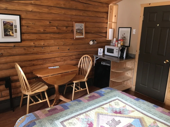 Caribou Cabins