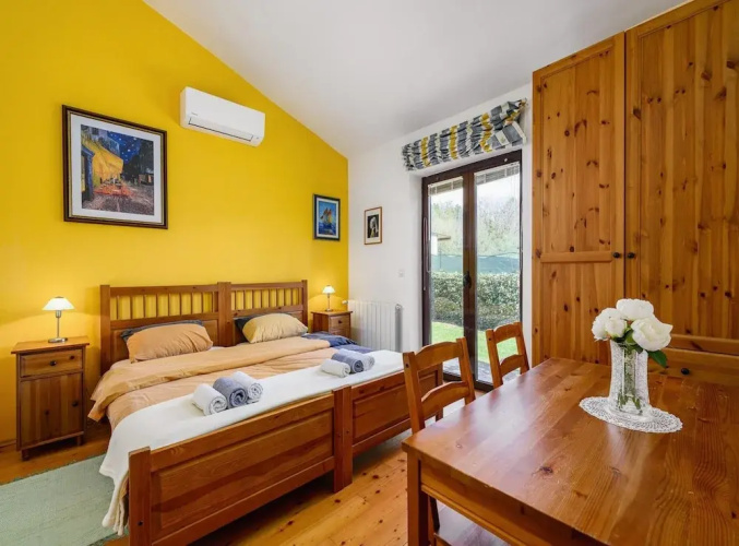 Villa in Visnjan With Private Heated Pool