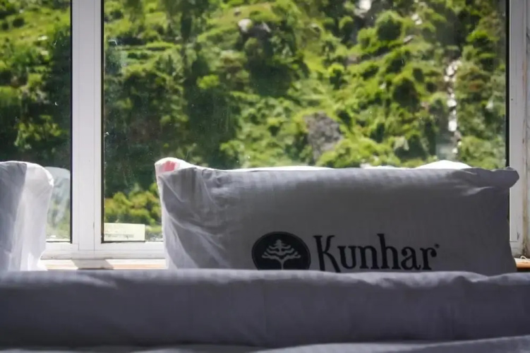 Kunhar view hotel river side Naran