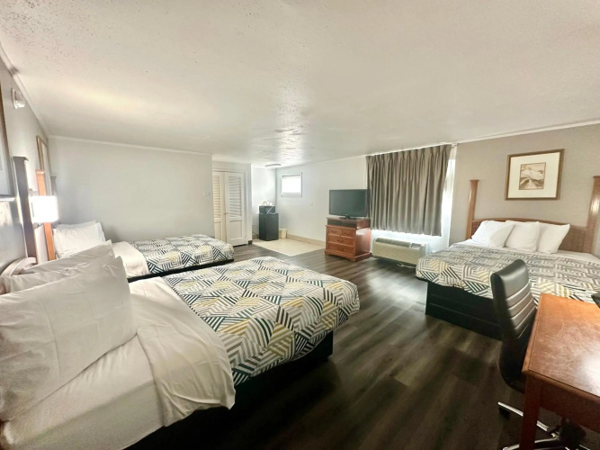 Red Carpet Inn
