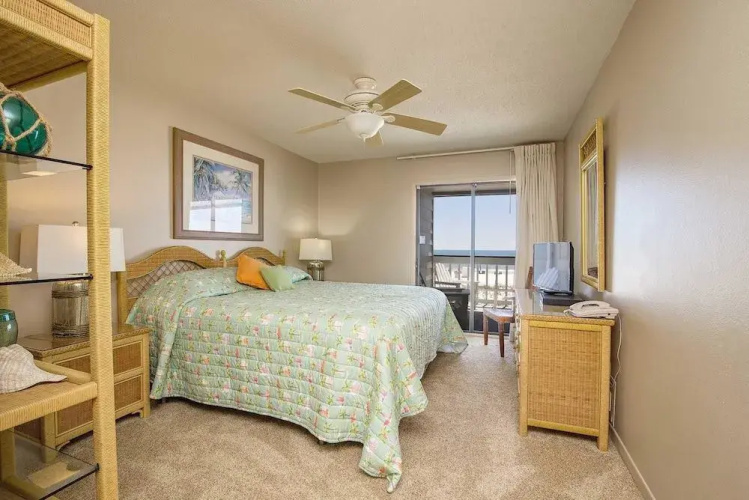 Regatta 104b 3 Bedrooms 2 Bathrooms Condo