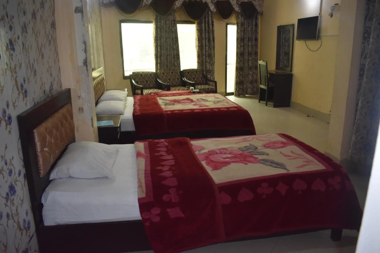 Deluxe Triple room