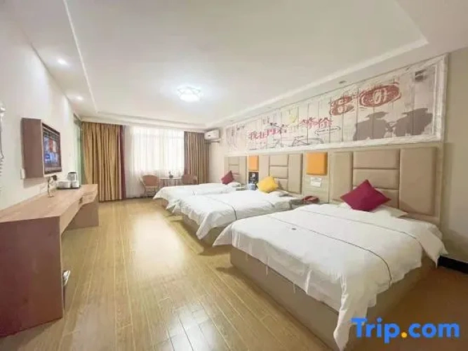 Superior Triple room