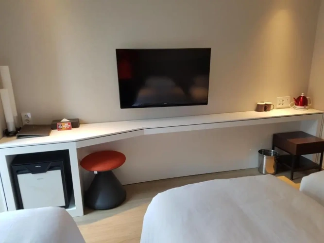 Triple room