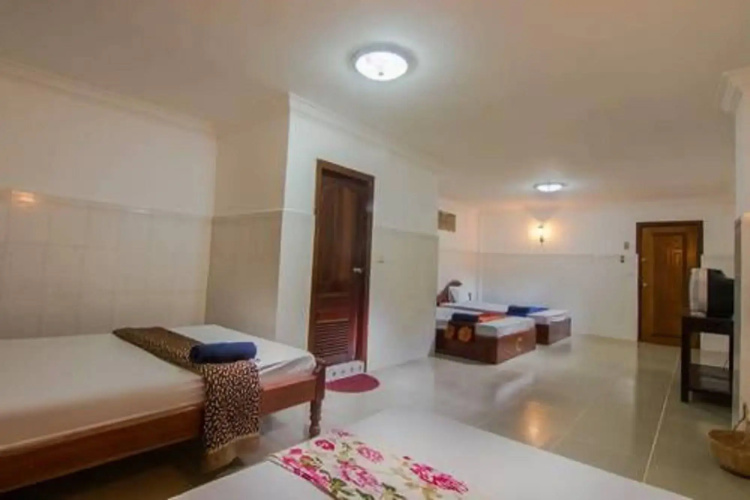 Channel Angkor Hostel