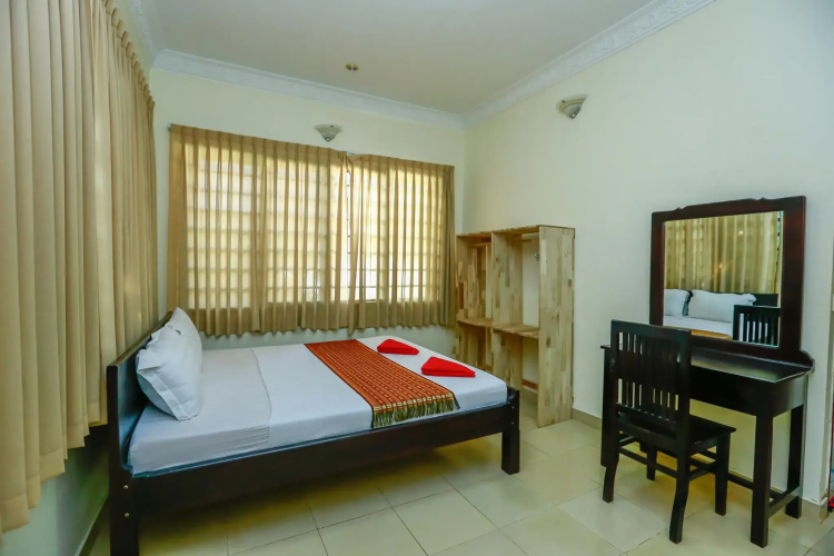 French Garden Hostel