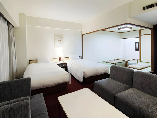 Resorpia Kumihama
