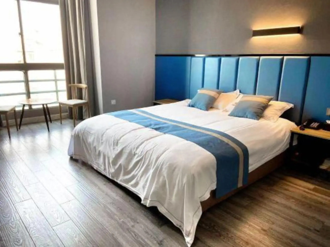 Ningbo Jiangfeng Business Hotel