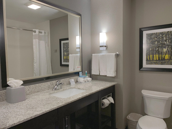 Holiday Inn Express & Suites Madison Central by IHG