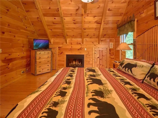 Close to Heaven - Two Bedroom Cabin