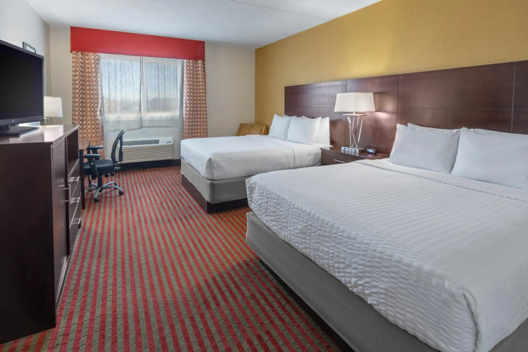 Grand Williston Hotel & Conference Center