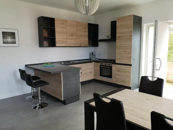 2 Bedrooms Apartment