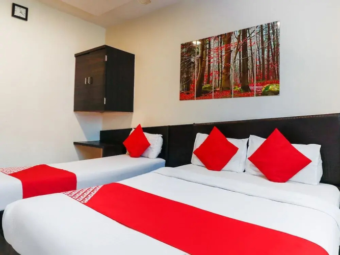 Hotel Adnoc Inn