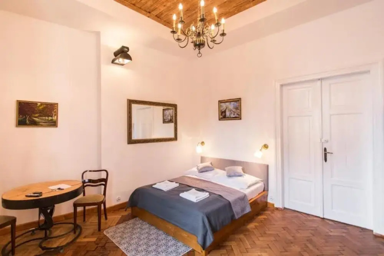 Lovenovsky Apartments