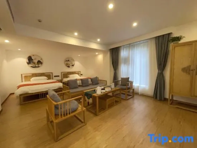 Luxury Twin room with balcony