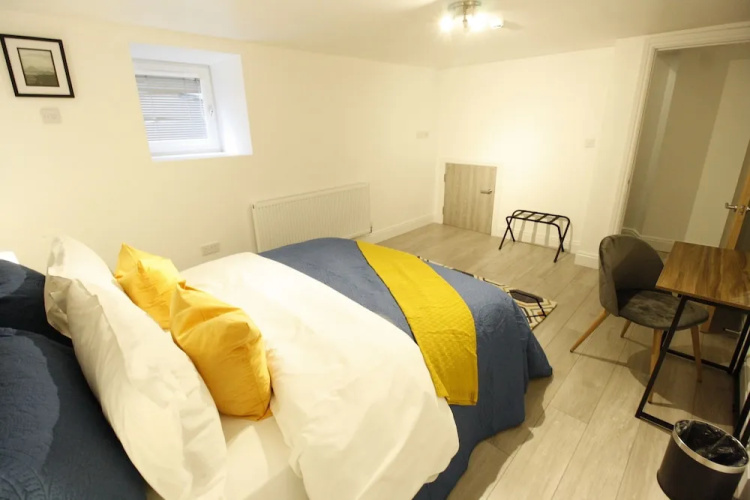 Willow Serviced Apartments - The Walk 3