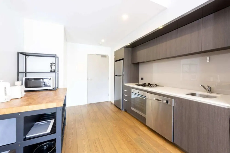 Cozy 1bed Unit in Leafy Carlton - 10 Mins From CBD