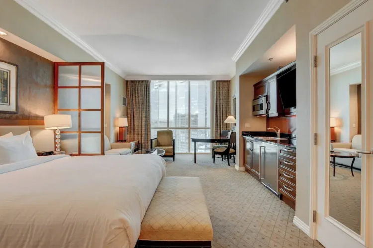 Eclipse Studio at Signature Hotel
