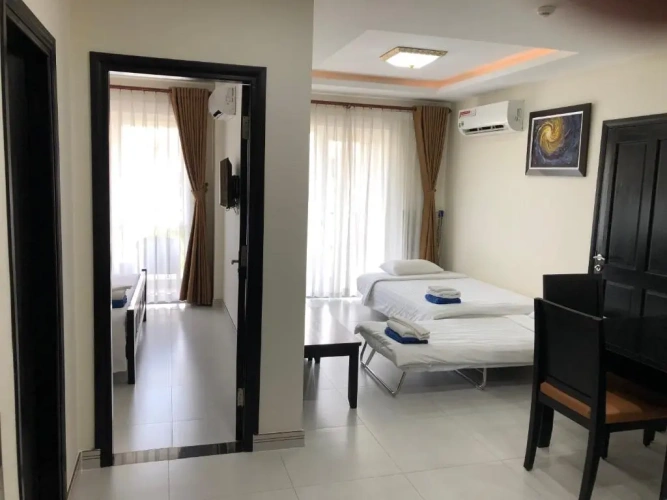 1 Bedroom Apartment