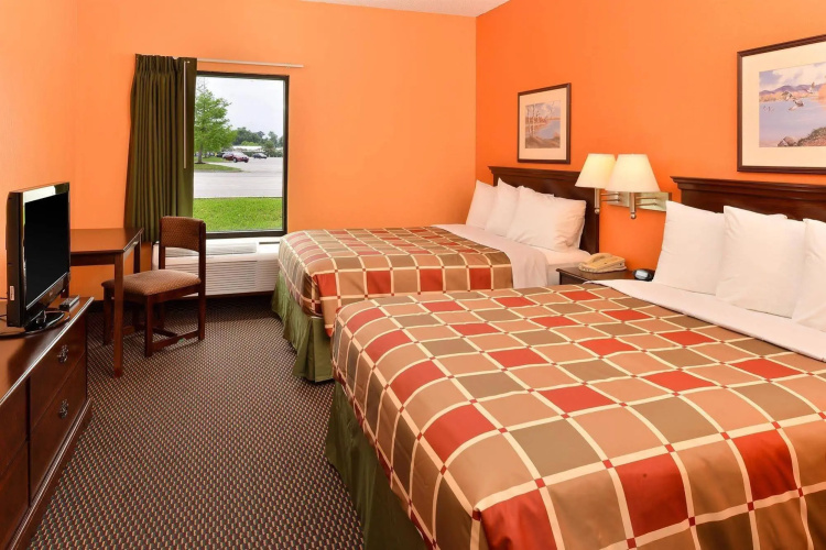 Executive Inn & Suites Breaux Bridge, LA