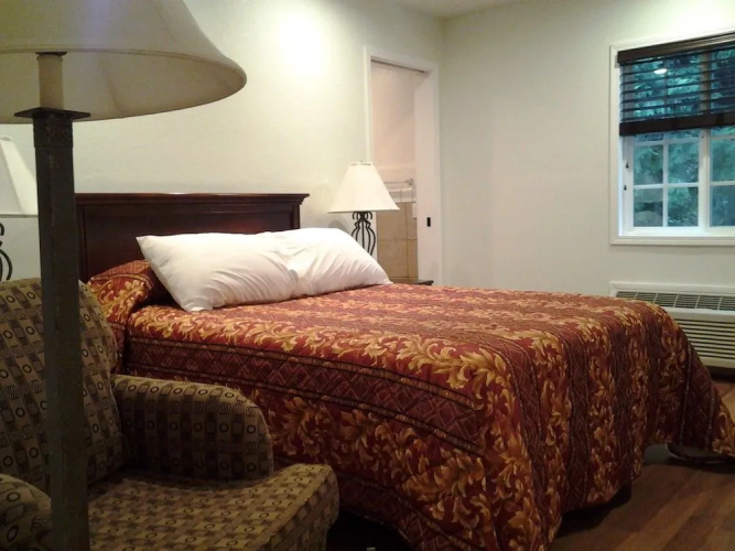 Arrowhead Mountain Inn