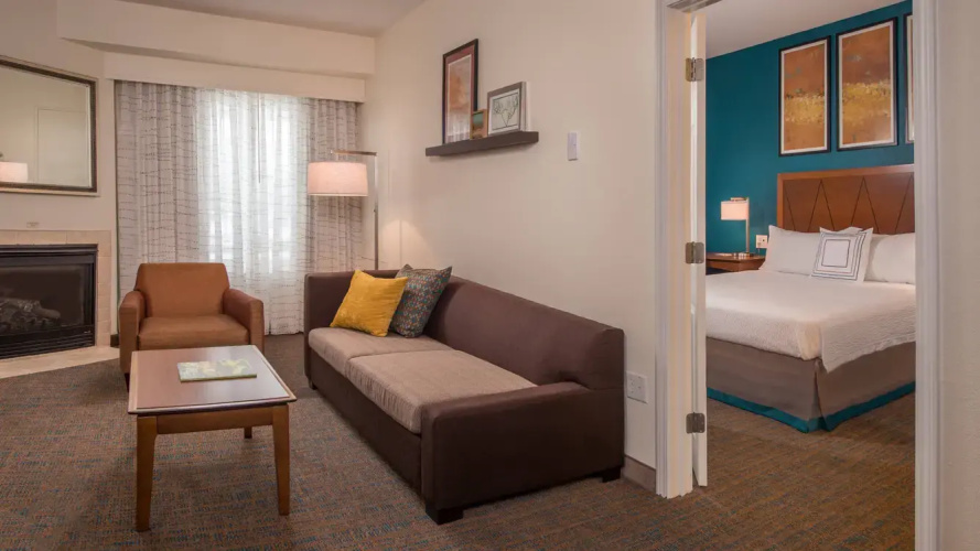 2 Bedrooms Suite