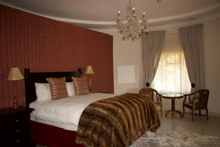 Dwaleni Farm Lodge
