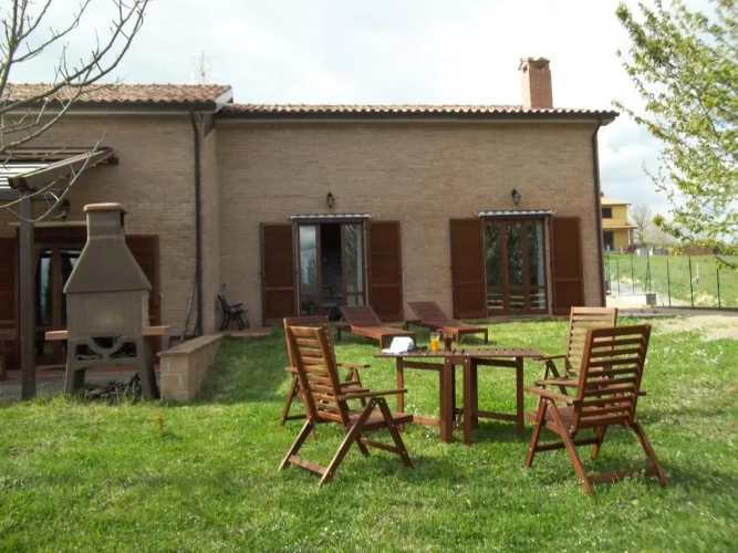 3 Bedrooms Cottage