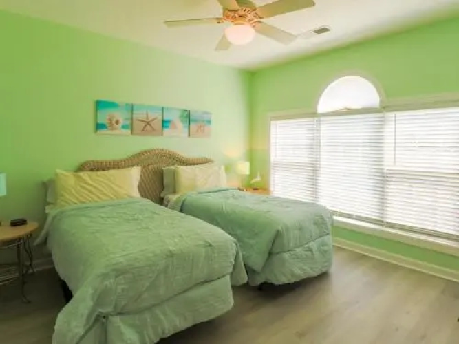 Cypress Bend #913 Condo