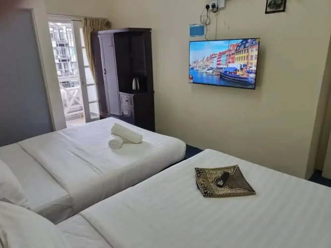 cool memories hotel