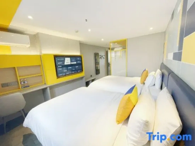 Premium Twin room