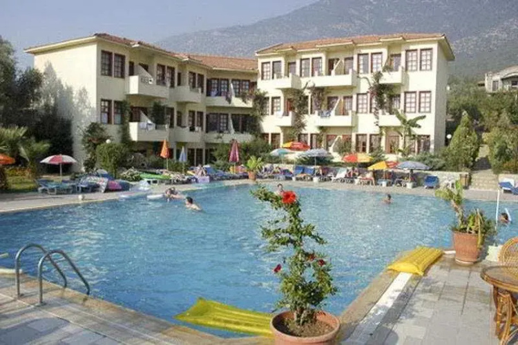 Celay Hotel