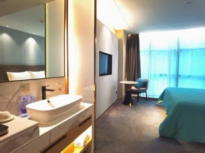 Leica Hotel